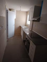 Appartement à Polígono Mas del Jutge. Piso seminuevo en torrent, ideal inversores
