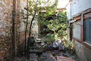 Edifici a Real de Montroi. Edificio completo en real de montroy