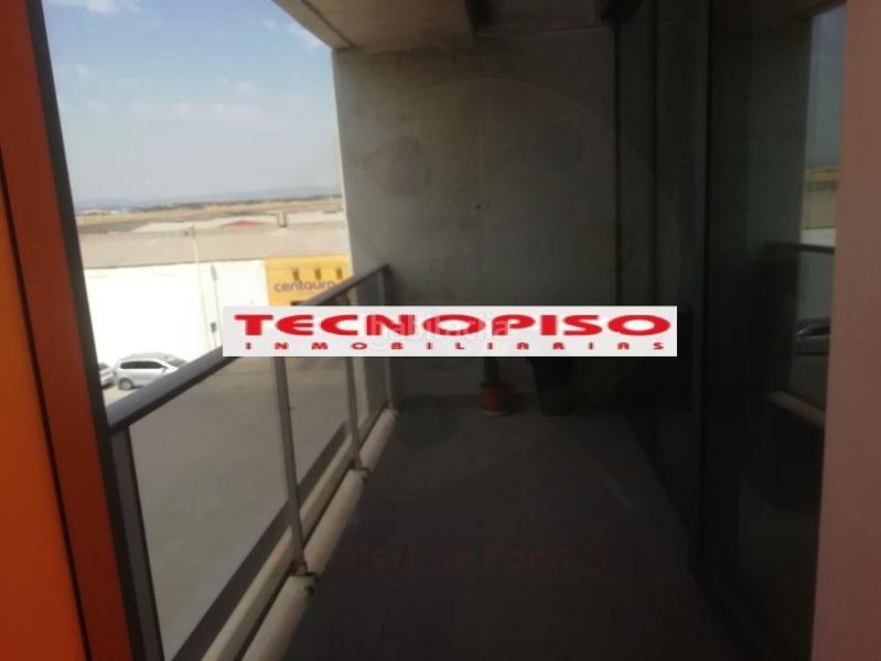 Foto c91f8269-79b4-4090-8f4f-db0b8be95c30. Lloguer pis a Polígono del Aeropuerto Manises