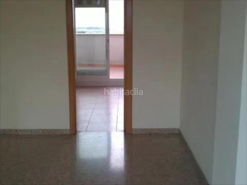 Foto 0bca1e2c-2c6b-4da3-870e-8ce75bf73e45. Zweistöckige wohnung mit pool in Valterna Paterna