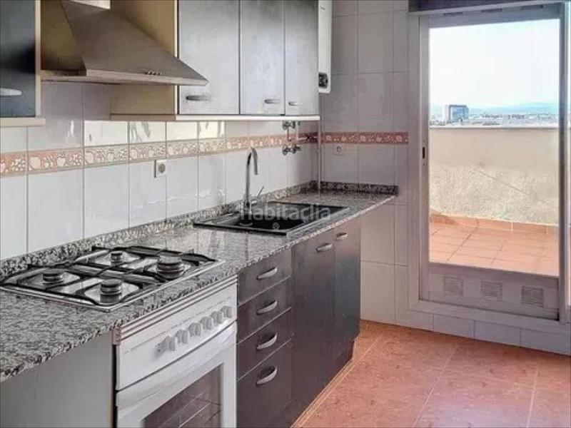 Foto e7763e97-7a07-4065-9962-901ad18729da. Zweistöckige wohnung mit pool in Valterna Paterna