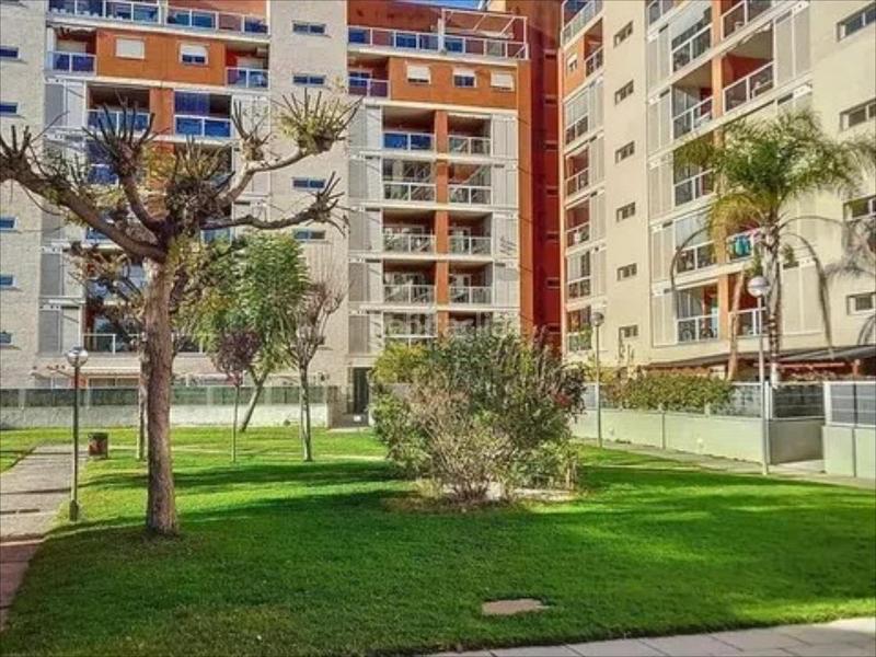 Foto f903500a-57fd-4474-b454-a7d9650895f8. Zweistöckige wohnung mit pool in Valterna Paterna