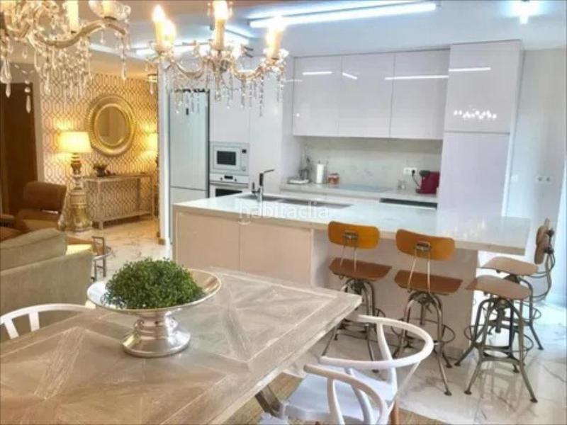 Foto c6cd4ed0-5ad4-4afd-ab07-2fc5bfb52a50. Piccolo appartamento con piscina in Centro - Casco Antiguo Torrent