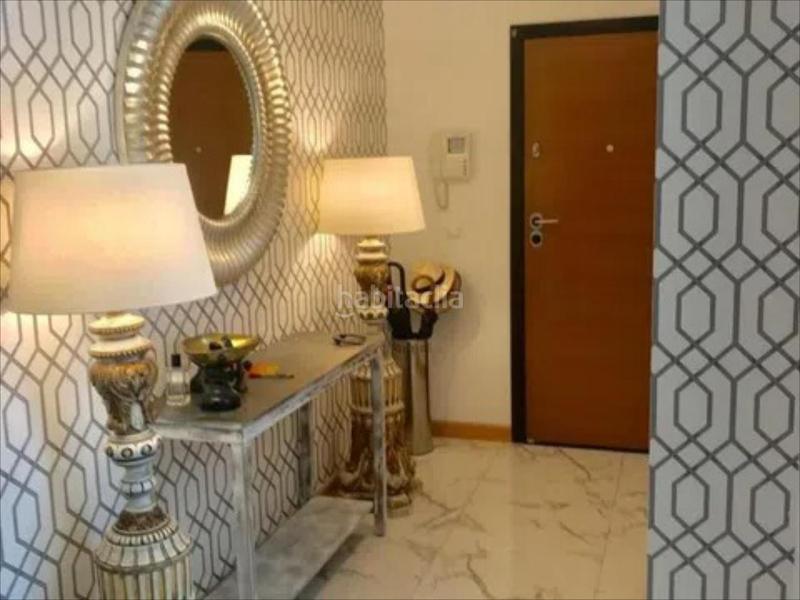 Foto ecfb1dde-176a-42b2-a9dc-8a862c125f00. Piccolo appartamento con piscina in Centro - Casco Antiguo Torrent