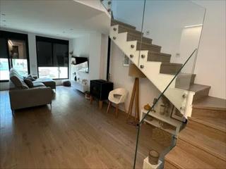 Casa in El Mercado. Tp 10268 ref . descubre esta espectacular vivienda independiente