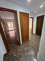 Location Appartement à Zona Avenida al Vedat. Tp 10270 ref . descubre tu nuevo hogar en torrente! disponibilid