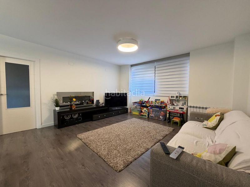 Foto 07d3d402-27e1-47b9-92eb-08b27d706bfa. Apartament amb piscina a Catarroja