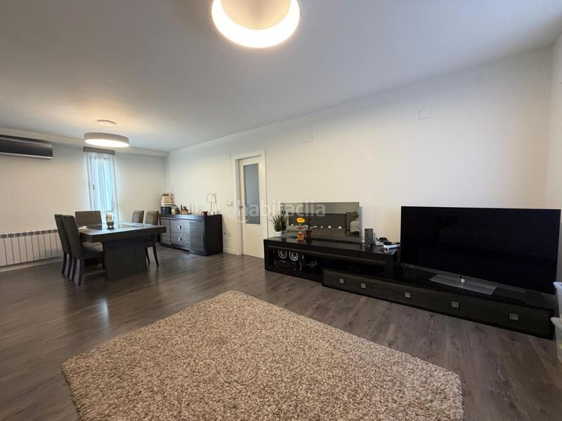 Foto 33998274-c2af-45fc-9744-a194c7da423b. Apartament amb piscina a Catarroja