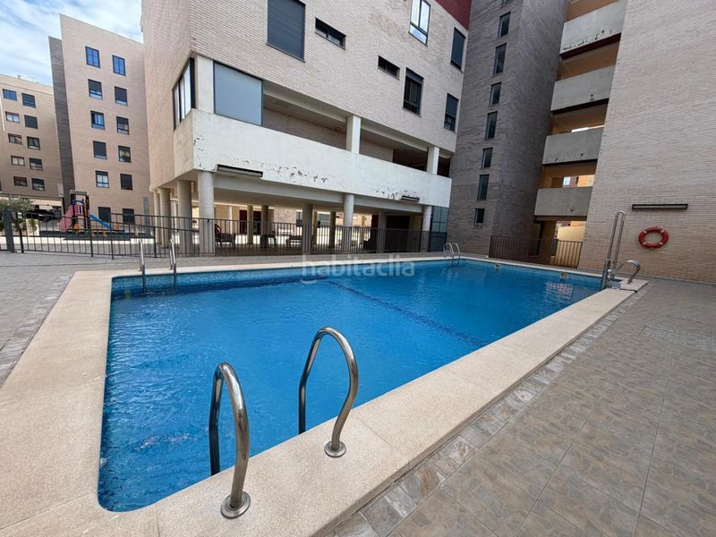 Foto 42055282-c1f0-45ee-9869-af25fd4abef1. Apartament amb piscina a Catarroja
