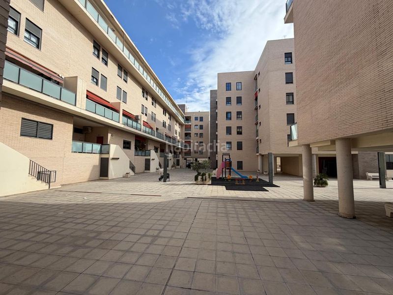 Foto 49c6be4c-54d0-4242-b7cb-4cf3ae428ac6. Apartament amb piscina a Catarroja