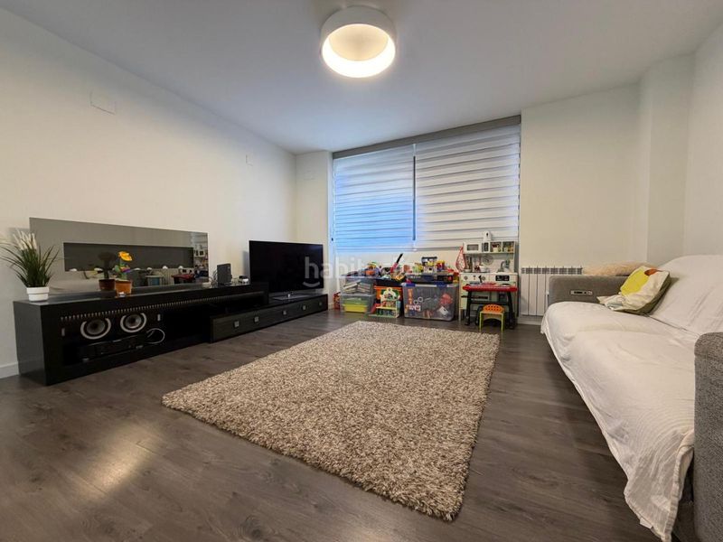 Foto 86bb07e9-e3ec-4217-8c55-c8a31608a511. Apartament amb piscina a Catarroja