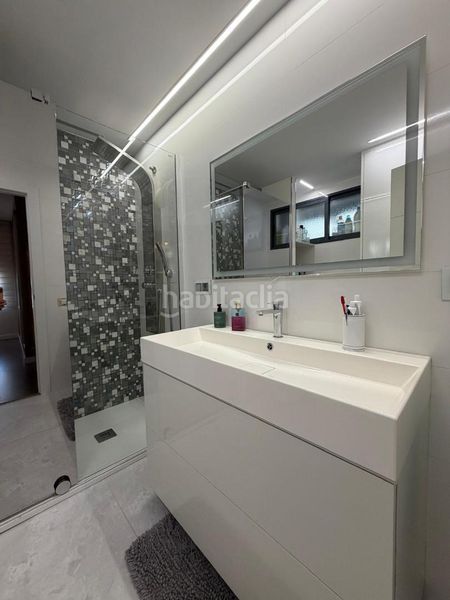 Foto 87c99cd3-366b-4d46-a137-1d4e7d71a170. Apartament amb piscina a Catarroja