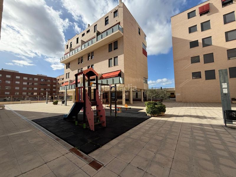 Foto a56411ee-bc36-415f-a606-f9fd52306dfc. Apartament amb piscina a Catarroja