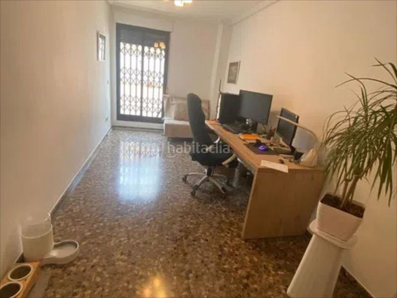 Foto 5e54fa3f-0fac-40bb-94af-08caa331f020. Pis a Malilla Valencia