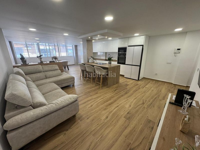 Foto dfc25834-2ecc-41a0-849d-c9abb9a45954. Apartament a Plaza Xúquer Paiporta