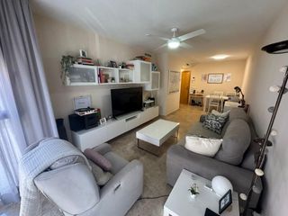 Appartamento in Plaza Xúquer. Piso seminuevo con garaje en exclusiva paiporta