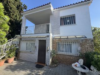 Casa a El Vedat - Santa Apolonia. Venta chalet en vendat urb colonia blanca independiente