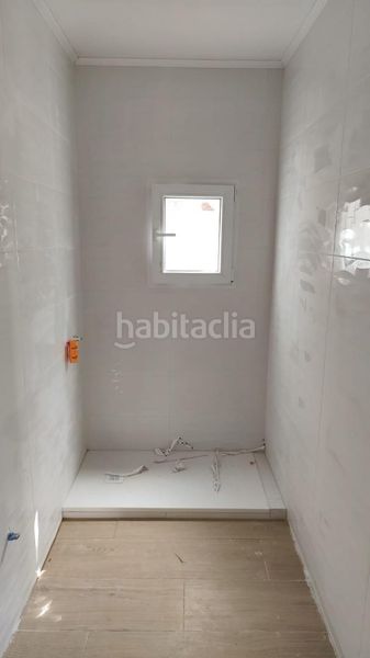 Foto 2a60a428-fe01-488f-8022-c6c74a2e192a. Casa amb piscina a Cheste