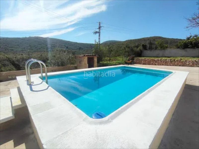 Foto 9ed468c1-e7f1-45b3-a988-5a85a6ad7c51. Casa amb piscina a Cheste