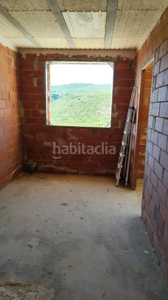 Foto b9142618-8bd7-404f-905a-957874743e97. Casa amb piscina a Cheste