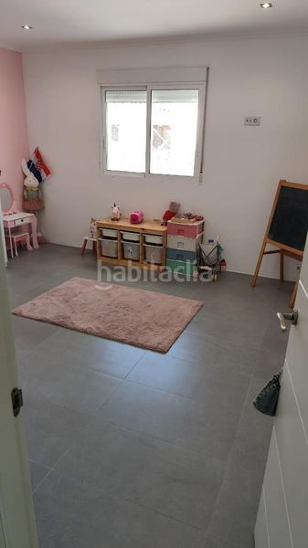 Foto f744f53e-0447-4388-842d-fdd9f26fc315. Casa amb piscina a Cheste