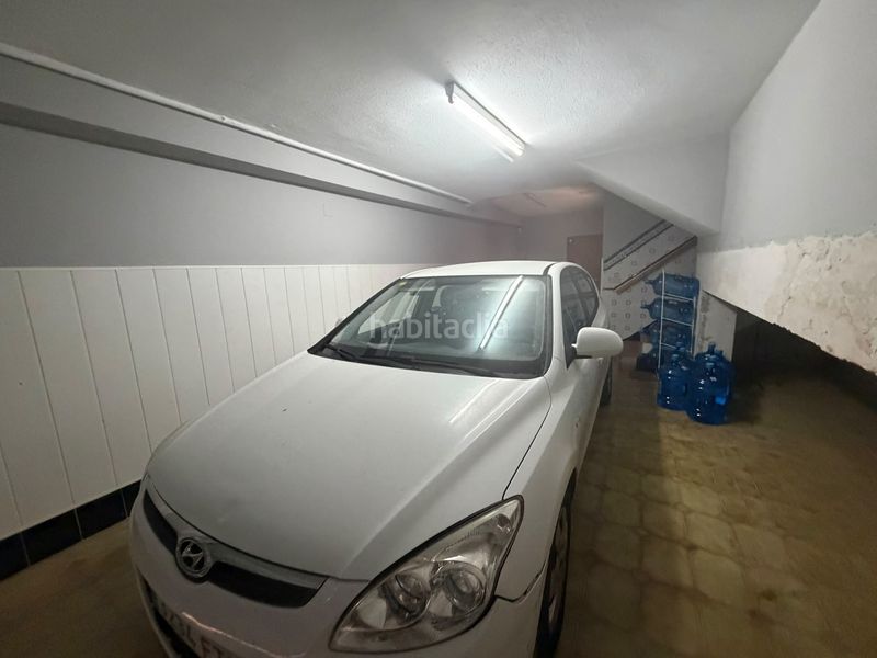 Foto d16227d6-0377-4005-8355-97001d66e3d1. Casa adossada a Catarroja