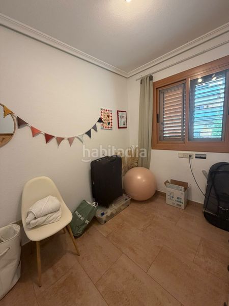 Foto fd76013b-8ca3-4140-8abb-8397aaef6453. Casa adossada a Catarroja