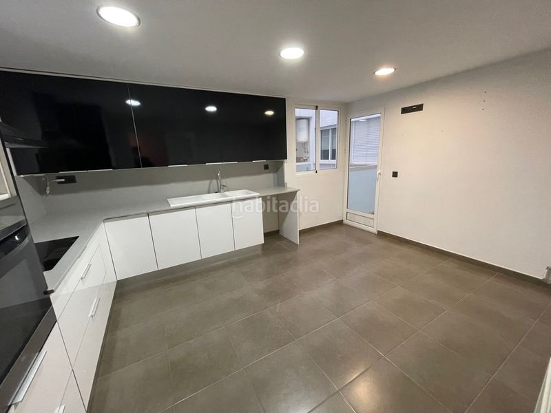 Foto f0752122-d144-42a8-9d1e-0f2bc37a175e. Apartament a Alginet