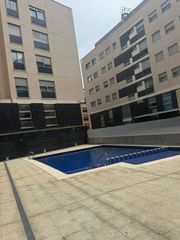 Affitto Piccolo appartamento in Zona Avenida al Vedat. Alquiler piso en torrent
