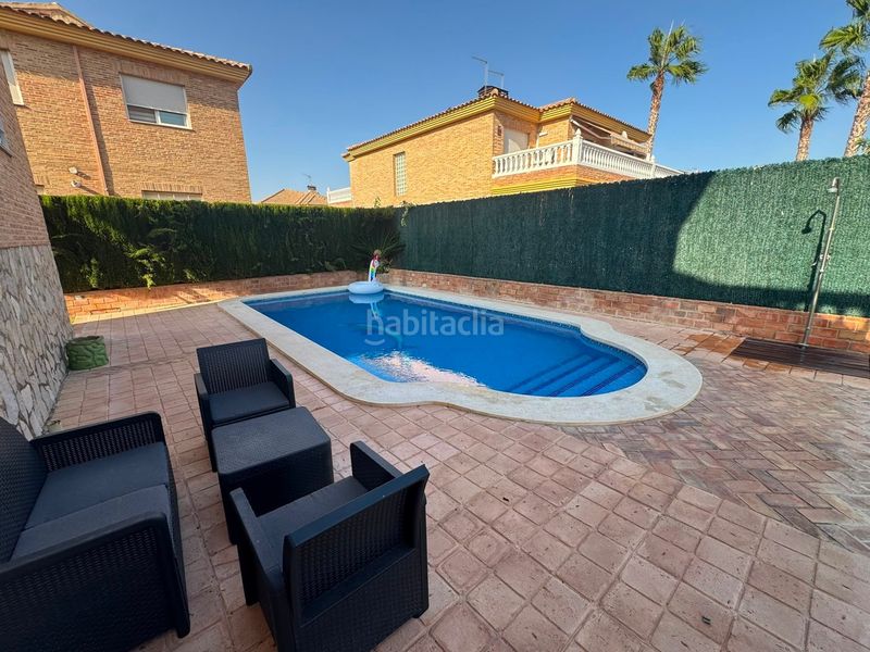 Foto 9836243f-8a81-4fa9-96cb-80c0a6c8b3ac. Casa amb piscina a El Vedat - Santa Apolonia Torrent