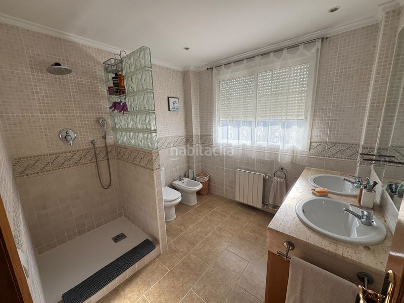 Foto cbfb072e-9d4b-4259-86dd-f5aa87c63446. Casa amb piscina a El Vedat - Santa Apolonia Torrent