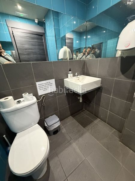 Foto 0b148fb1-ba39-4716-974d-208addce4e4f. Local comercial a Catarroja