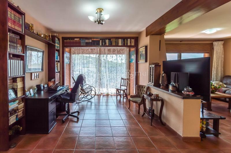 Foto 3b27ca36-ef42-4a77-83cb-508065d06ff1. Casa fabulosa casa de gran tamaño y con vistas al mar, en Roca Grossa, en Lloret de Mar