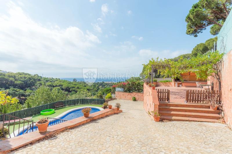 Foto 4c81299a-0d1e-4b07-8bc6-e3ad100e11ec. Casa fabulosa casa de gran tamaño y con vistas al mar, en Roca Grossa, en Lloret de Mar