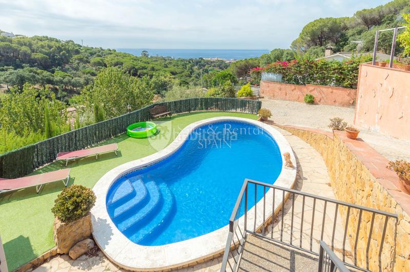 Foto d0bc3351-0ae8-44dc-b64d-a3d80a3e3a61. Casa fabulosa casa de gran tamaño y con vistas al mar, en Roca Grossa, en Lloret de Mar