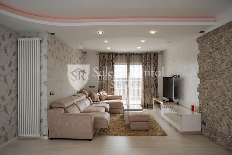 Foto 1fff6ca3-abf1-4b8d-b10e-fa111f29def4. Casa con riscaldamento piscina in Condado del Jaruco - Puigventós Lloret de Mar