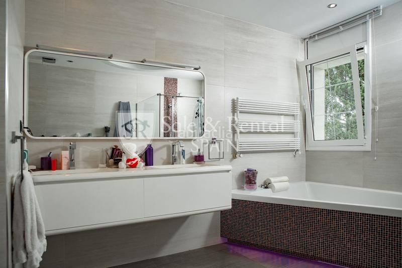 Foto f9a0087c-6875-4840-a7bf-d43d882afaae. Casa con riscaldamento piscina in Condado del Jaruco - Puigventós Lloret de Mar