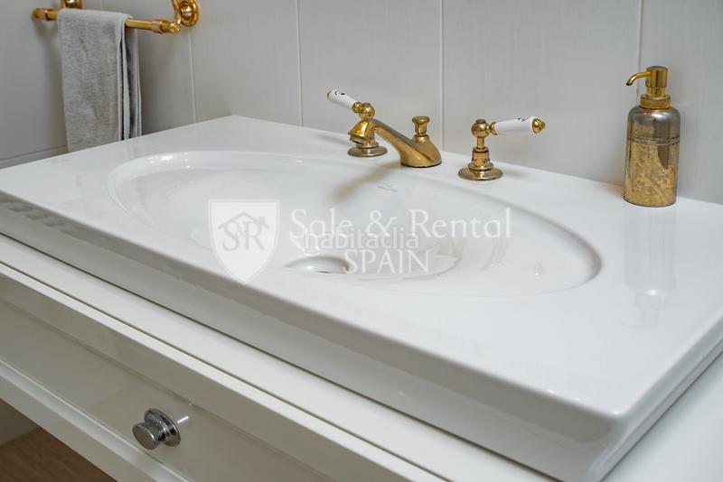 Foto fb12dc90-686b-4a7d-9d25-b6a283d35284. Casa con riscaldamento piscina in Condado del Jaruco - Puigventós Lloret de Mar