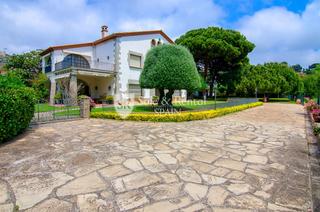 Casa a Bell-Aire. Preciosa masia señorial en sant andreu de llavaneres