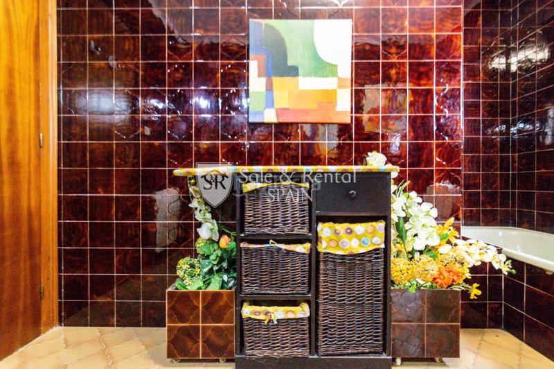 Foto efdcf99d-979c-4a17-81fb-ca7db6b80cb3. Casa espectacular casa con licencia turística y vistas panorámicas al mar en santa cristina, ! en Blanes