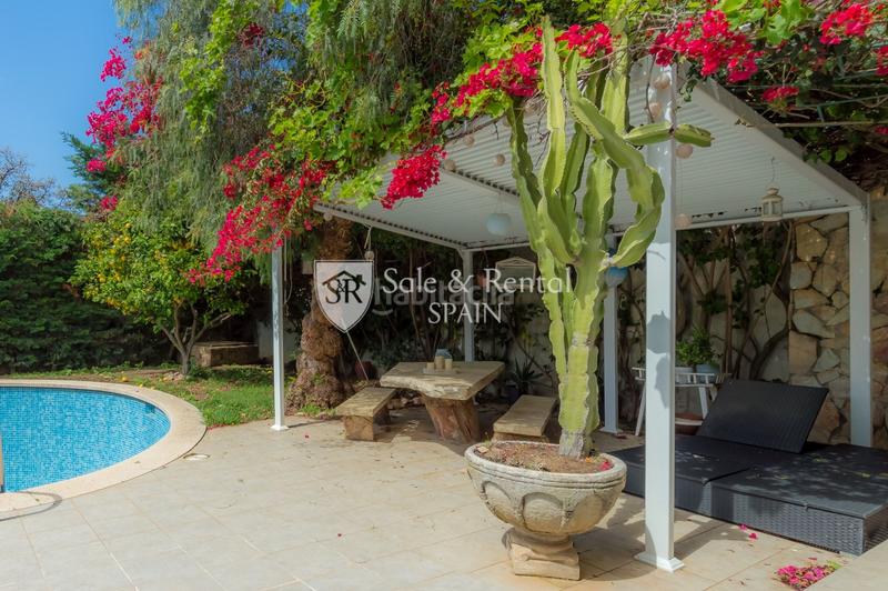Foto 890fd954-2def-4035-99e5-6b117b820608. Casa con piscina in Canyelles Lloret de Mar