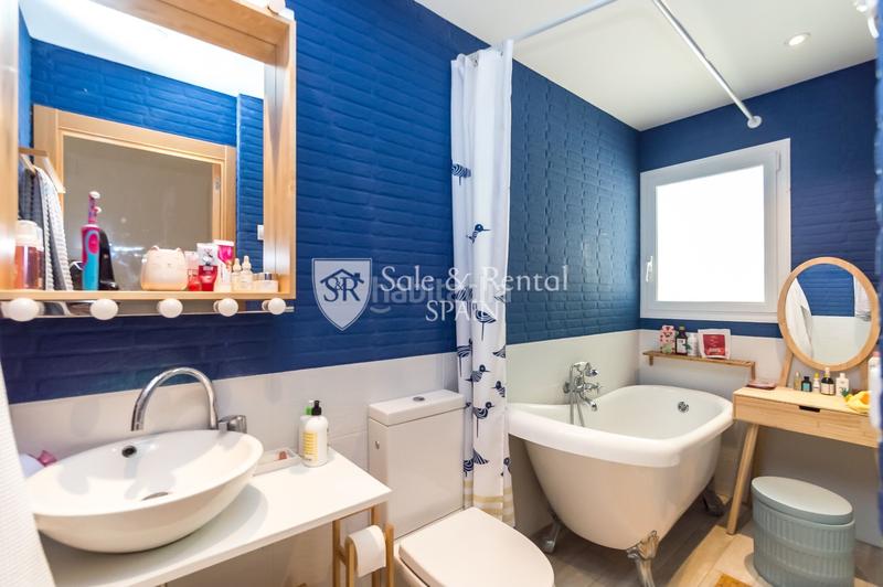 Foto 99abc4b3-b020-49e0-b202-52aebbbdec7e. Casa con piscina in Canyelles Lloret de Mar