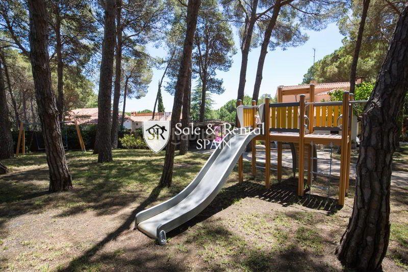 Foto 51425d48-f7f9-4cf8-ad36-e8db50552544. House with heating pool in Montgoda Lloret de Mar