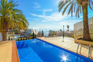 Casa a Montgoda. Preciosa casa de lujo con licencia turística y vistas al mar en