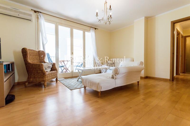 Foto e67f3c5e-0c9a-4cc2-8ab2-b4b327ce8f14. Piso encantador piso en el corazón , a solo dos minutos a pie de la playa y la muralla en Tossa de Mar