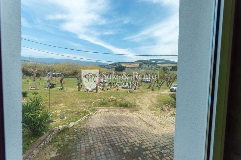 Foto 3deaee6a-d236-4fb4-9a77-43bfb8e7b5aa. Casa a Urbanitzacions Sant Pol de Mar