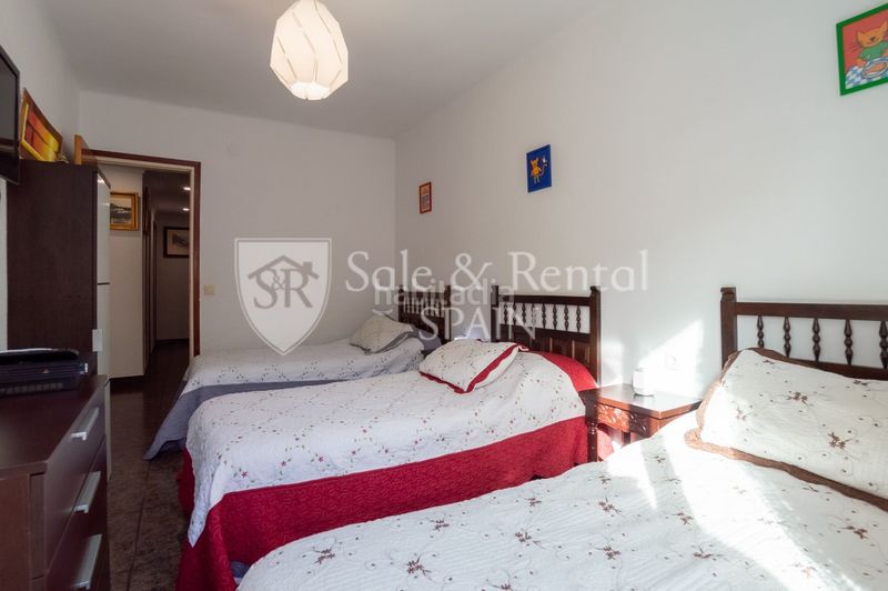 Foto 04b2966d-143a-4218-8a46-dc9d933764d9. Pis a Els Pavos Blanes