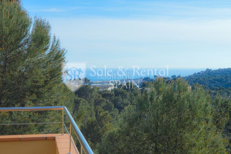 Foto 2f0df9ee-5979-4787-9a88-487d6953b0e6. Casa amb calefacció a Santa Susanna