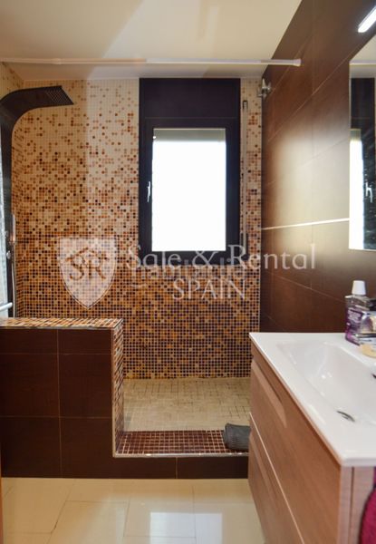 Foto d79f37ec-19e0-4c4a-8418-d2868a22546e. Casa amb calefacció a Santa Susanna
