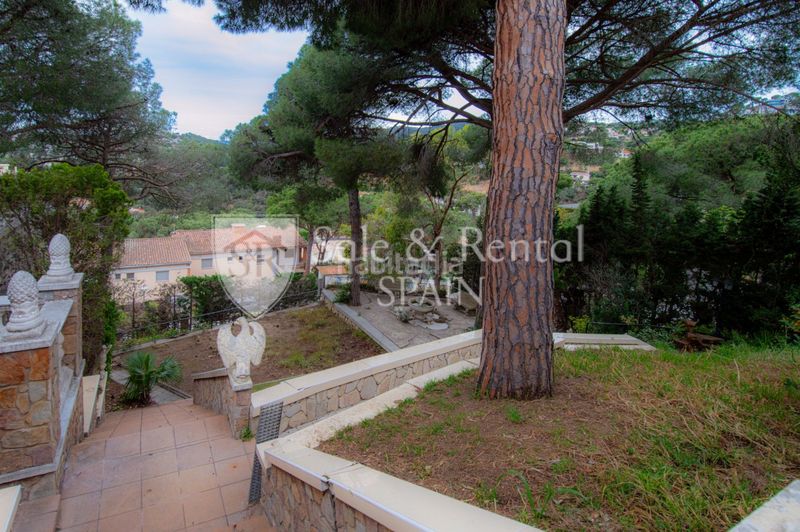 Foto 79531d4d-1e6f-4be7-a9b8-af7e07fbad7e. Casa amb calefacció piscina a Canyelles Lloret de Mar